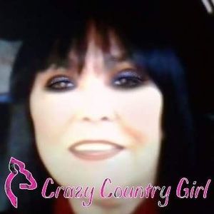 Meet your Posher, Connie